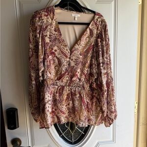 Maurices Paisley Surplice Blouse in Pink and Mauve NWOT